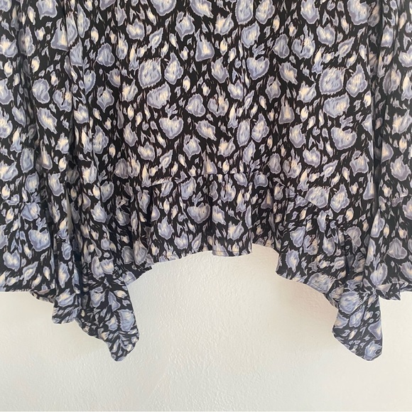 Harlowe & Graham Monochrome Patterned Blouse - Picture 4 of 5